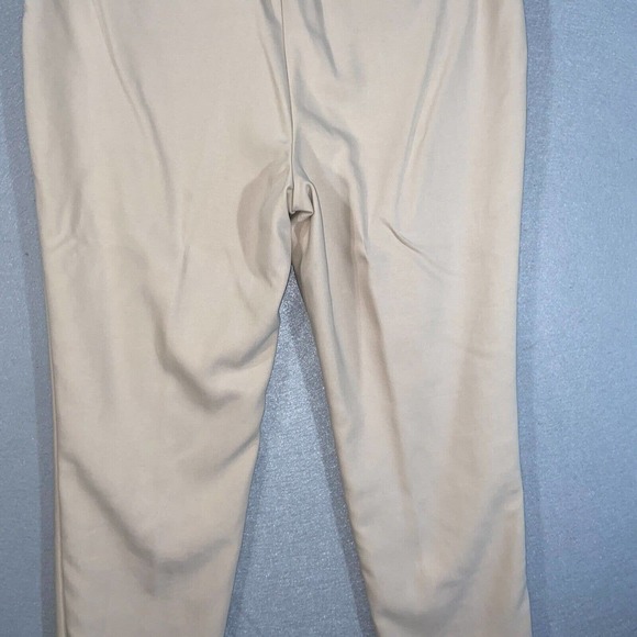 Chicos Pants Womens 2R Beige Pockets Belt Loop High Rise Business Casual - Picture 8 of 14
